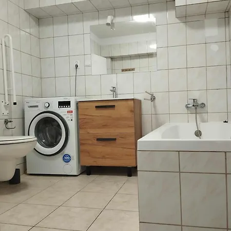 2-room, Garden, Close To The Center *