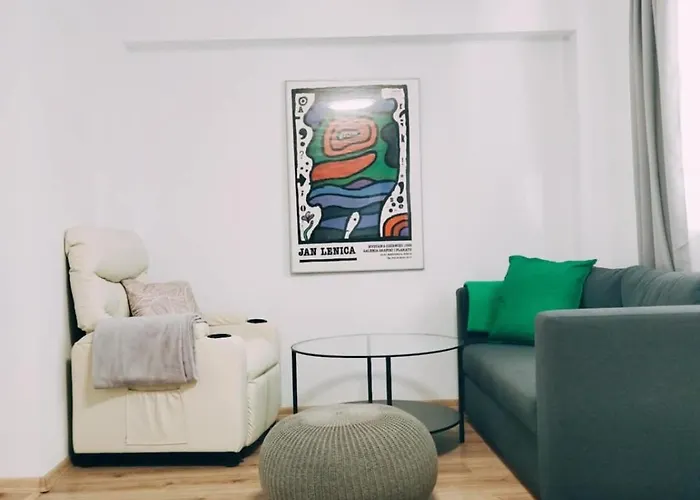 2-room, Garden, Close To The Center